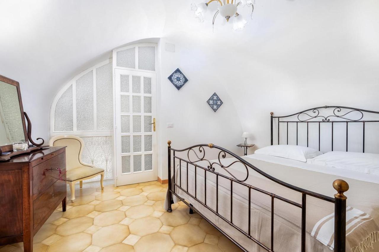 Il Nido Casa Vacanze อัตรานี ภายนอก รูปภาพ